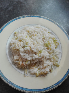 Una foto de Arroz con verduritas