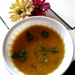 A picture of Massol dal curry.
