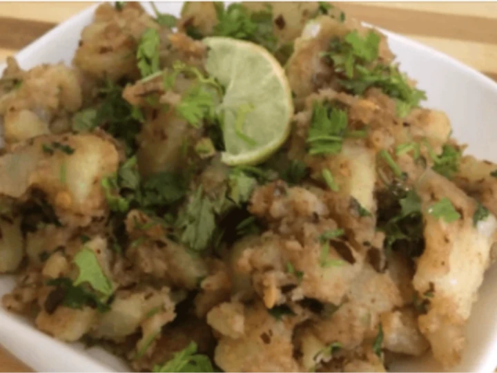 Recipe Fried potatoes with water chestnut flour (Singhara aata) the Delicious Appealing