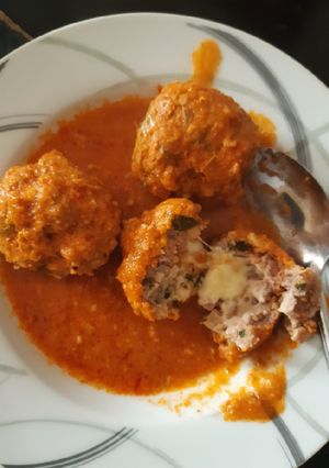 Una foto de Albóndigas con queso
