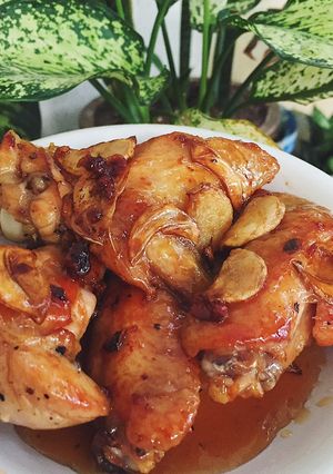 Hình của món Cánh gà sốt.