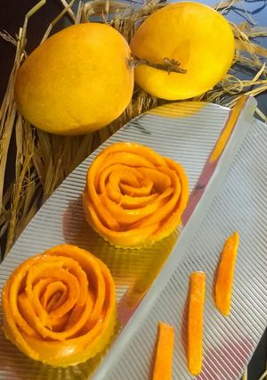 A picture of Mango rose cup cakes.