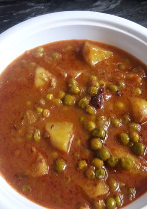 A picture of Aloo muttor ki sabji.