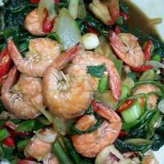 A picture of Kangkung cah udang terasi.