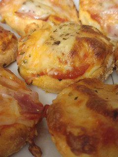 Una foto de Mini pizzas