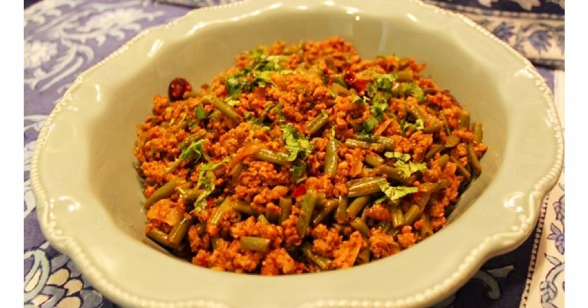 Farash Bean Qeema Pakistani style Minced Meat & French Beans Recipe