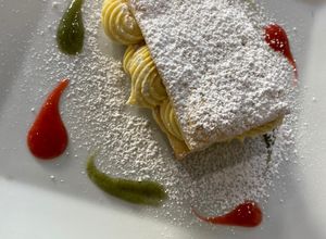 Una foto de Napoleón o masa hojaldre