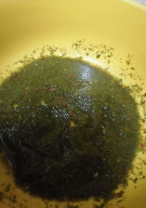A picture of Spicy Green chutney.