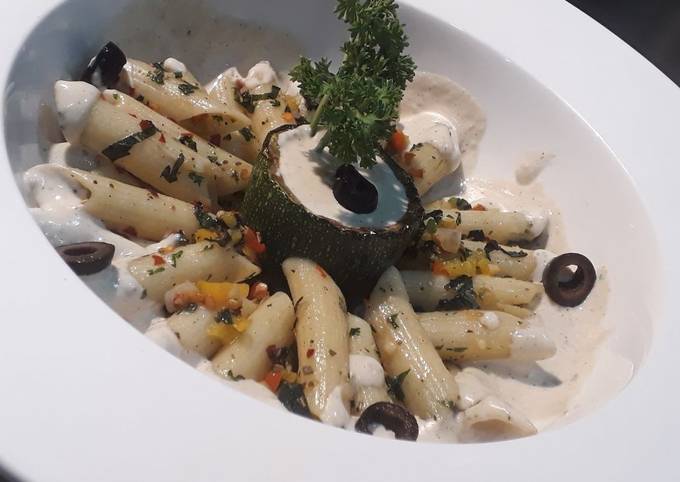 Recipe of Homemade Penne aglio olio with backed zucchini and cheese mushroom sauce