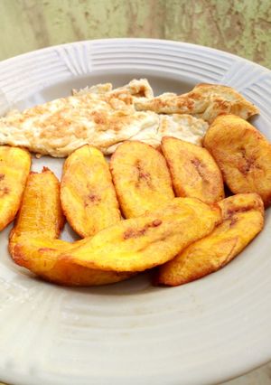 Plantain da kwai ainihin hoton girkin