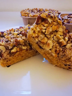 A picture of Mini Oat, Carrot, and Hazelnut Cakes.