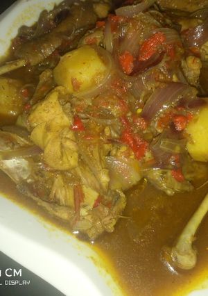 A picture of Chicken pepper soup.