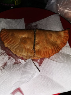 Una foto de Empanadas de queso camarón