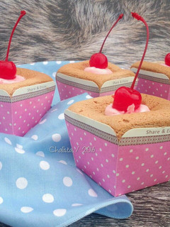 Foto resep Strawberry Hokkaido Chiffon Cupcake