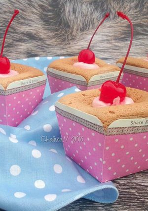 Foto resep Strawberry Hokkaido Chiffon Cupcake