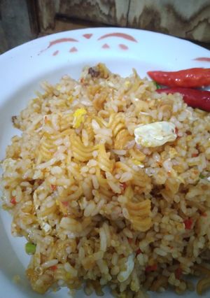 Foto resep Nasi Goreng Mie Instan