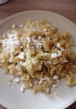 Káposztás tészta recept fotója