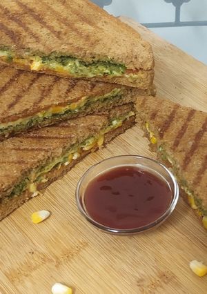A picture of Cheesy Corn Sandwich.