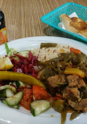 A picture of Boil rice with shredded beef vegetable.