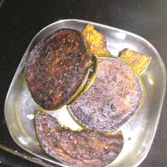 A picture of Brinjal fry.