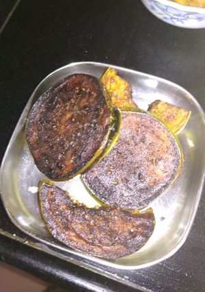 A picture of Brinjal fry.