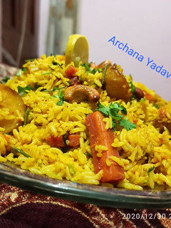 वेज बिरयानी (Veg Biryani recipe in Hindi) रेसिपी मुख्य फोटो