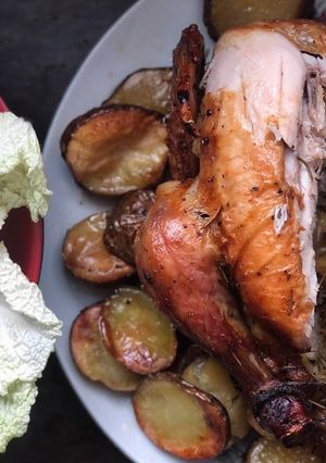 A picture of Roasted rosemary citrus chicken.