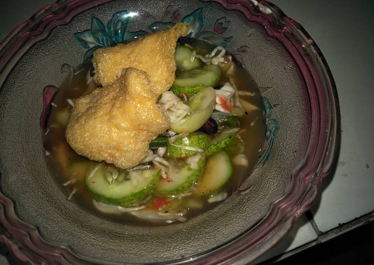 Asinan sayur