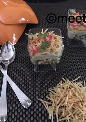 A picture of Aloo Salli Salad.