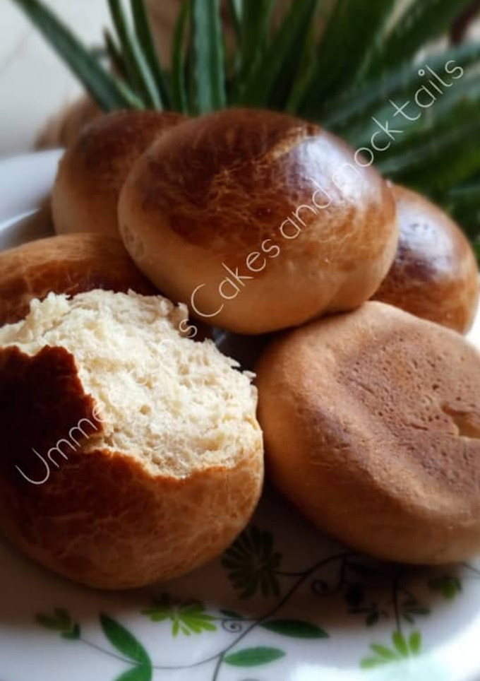 A picture of Bread.