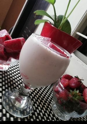 A picture of Strawberry Milkshake.