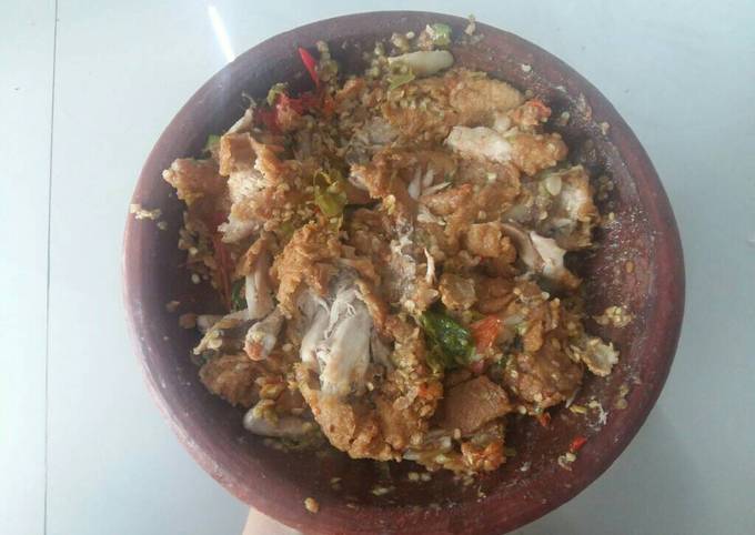 Ayam Geprek Sambal Goreng