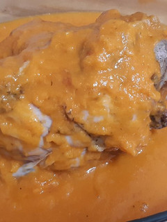 Una foto de Codillo en salsa en olla rápida