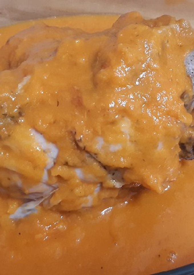 Una foto de Codillo en salsa en olla rápida
