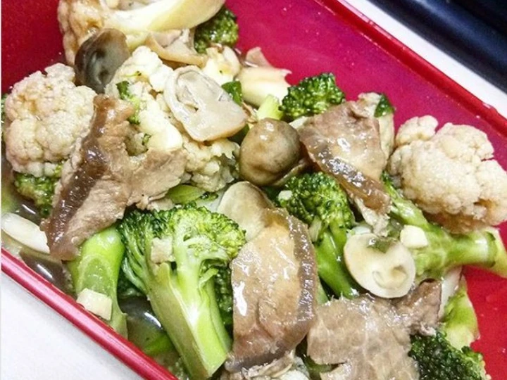 Langkah Mudah untuk Menyiapkan Resep Brokoli cah jamur &amp;amp; sapi yang Bikin Ngiler Anti Ribet, Sempurna