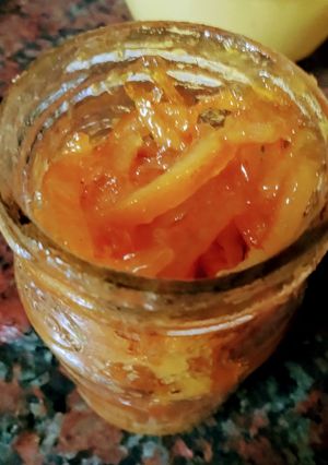 Una foto de Dulce de cáscaras de naranjas