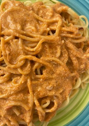 Una foto de Pasta con salsa rosada