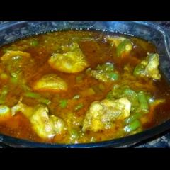 A picture of Shimla mirch chicken.