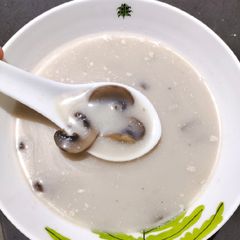 Mushroom Soup A picture of Mushroom Soup.