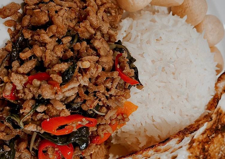 Bahan memasak Phat Kaphrao (Thai 🇹🇭 Streetfood) yang sempurna