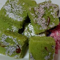 A picture of Narial burfi.