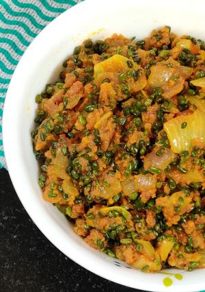बेसनिया हरी मेथी (Besaniya Hari Methi recipe in Hindi) रेसिपी मुख्य फोटो