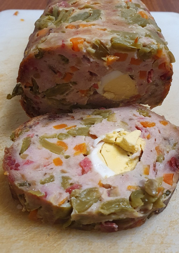 Una foto de Pastel de pollo con verduras