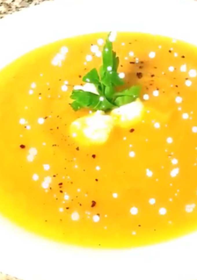 Una foto de Crema de calabaza 🎯Sin azúcar🎯
