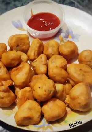 A picture of Banana Pakoda.