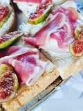 Bruschetta with Prosciutto, Figs, and Robiola Cheese