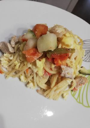 Tejfölös csirke zöldségekkel recept fotója
