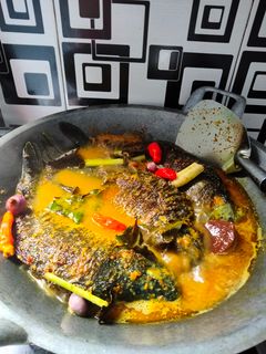 Foto resep Ikan mas kuah pindang ala aku