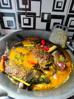 Foto resep Ikan mas kuah pindang ala aku