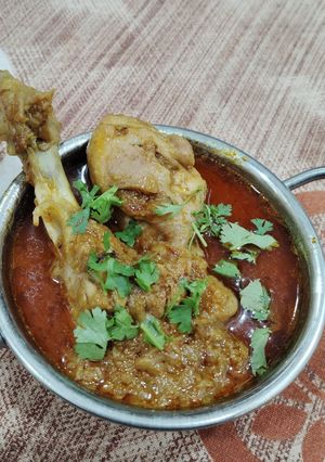 A picture of Chicken Gravy Masala.